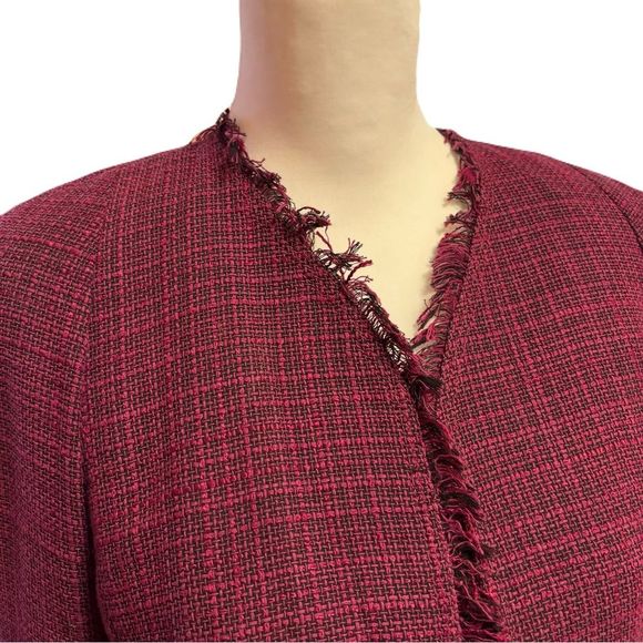 Anne Klein Raspberry & Black Fringe Tweed Blazer | Size 2P | EUC - Picture 2 of 11